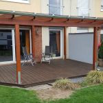 Terrassendach-Massivholzdielen-Terrasse