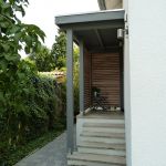 Vordach mit Seitenelement