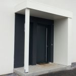 Haustür - Vordach in moderner Optik
