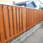 Zaunanlage-Holz-senkrecht