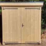 Schuppem mit Doppeltor, Doppeltür