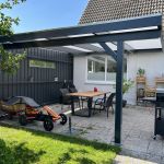 Stegplatten-Eindeckung_Terrassendach-Überdachung-anthrazit